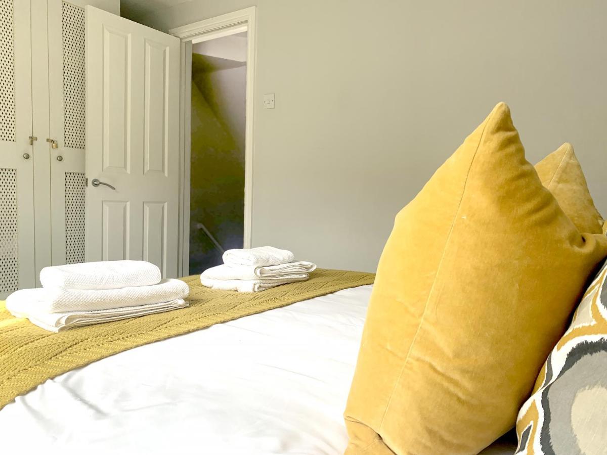 Stay In The Heart Of York At The Hampden - Free Parking - York Holiday Home Exteriör bild