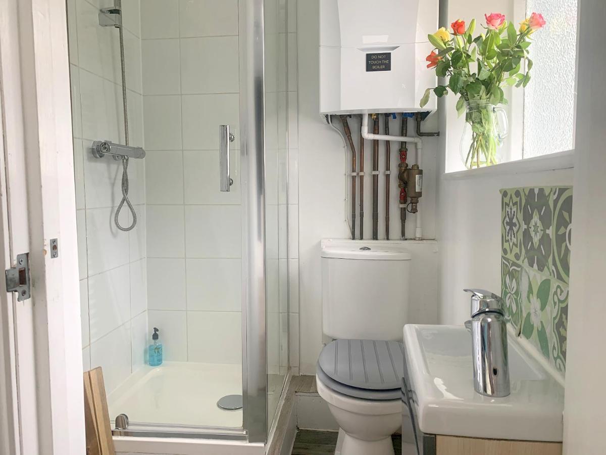 Stay In The Heart Of York At The Hampden - Free Parking - York Holiday Home Exteriör bild