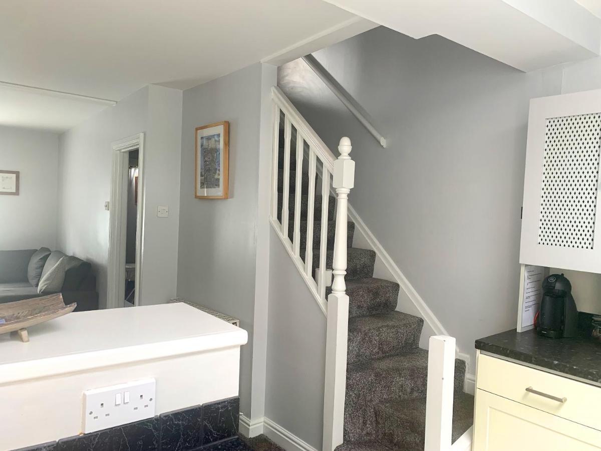 Stay In The Heart Of York At The Hampden - Free Parking - York Holiday Home Exteriör bild