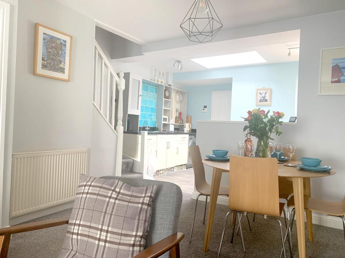 Stay In The Heart Of York At The Hampden - Free Parking - York Holiday Home Exteriör bild